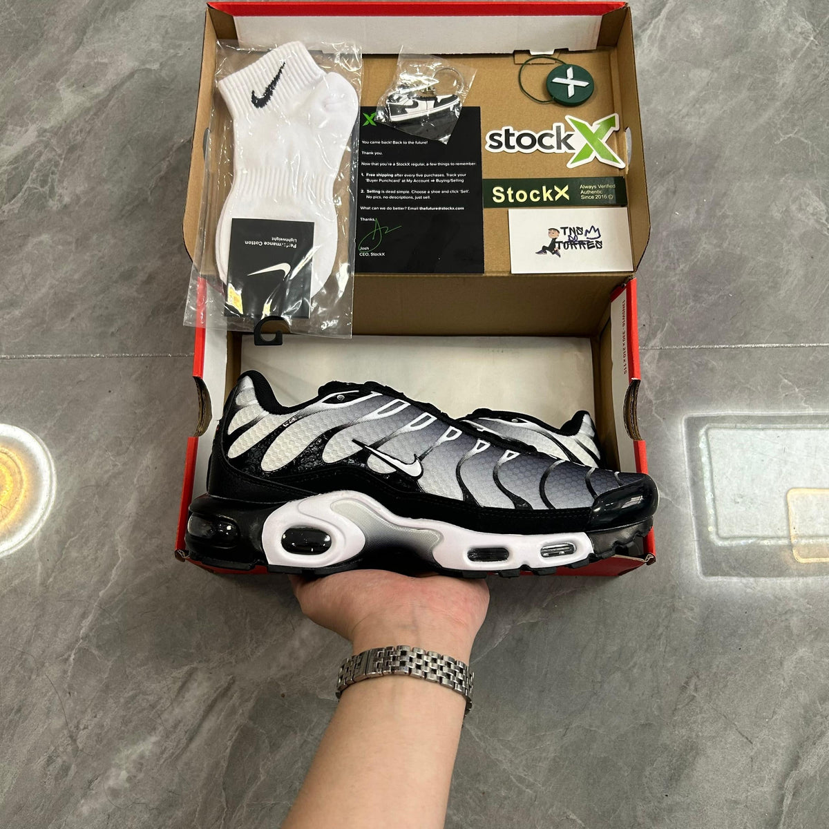 Air Max Plus TN Black Metallic