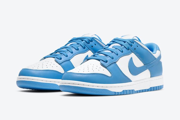 Nike Dunk Low "University Blue"