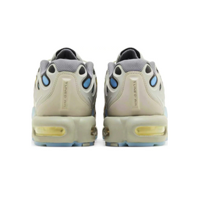 Air Max Plus Drift "Light Smoke Grey"