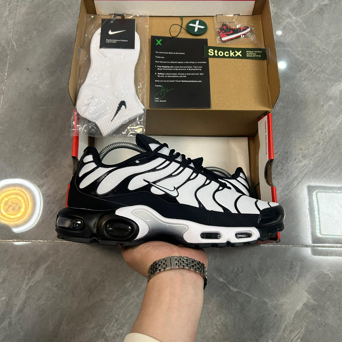 Air Max Plus TN 1 “Oreo”