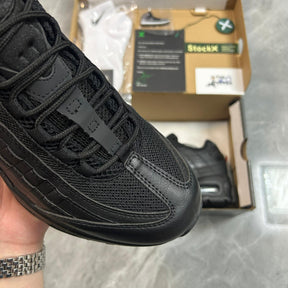 Air Max 95 "Triple Black"