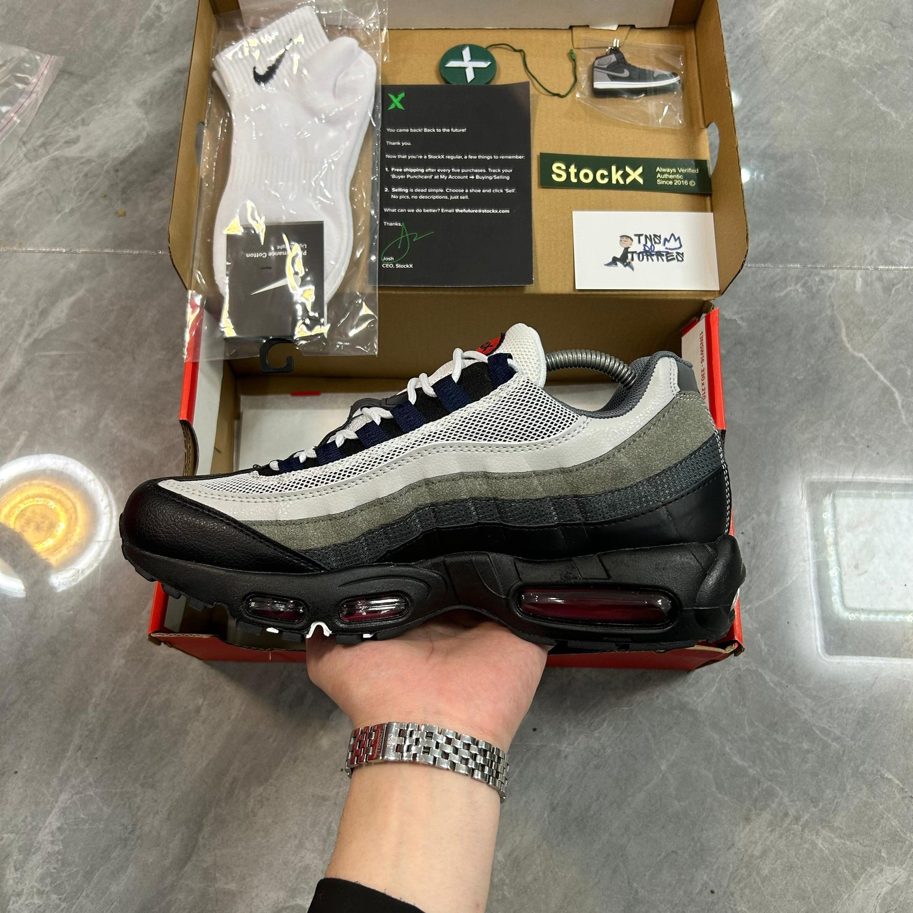 Air Max 95 Track Red Man