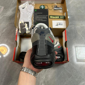 Air Max 95 Track Red Man