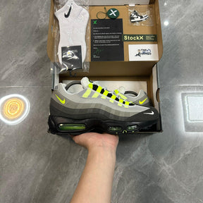 Nike Air Max Plus 95 “Neon”