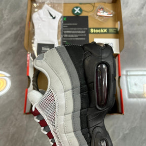 Air Max 95 Dark Beetroot