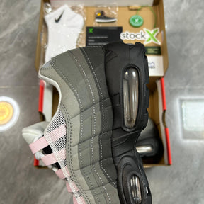 Nike Air Max 95 Pink Foam