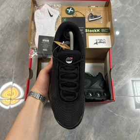 Air Max DN "Triple Black"