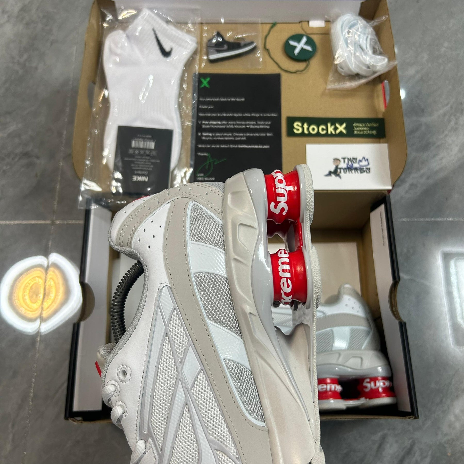 Supreme x Nike Shox Ride 2 "White"
