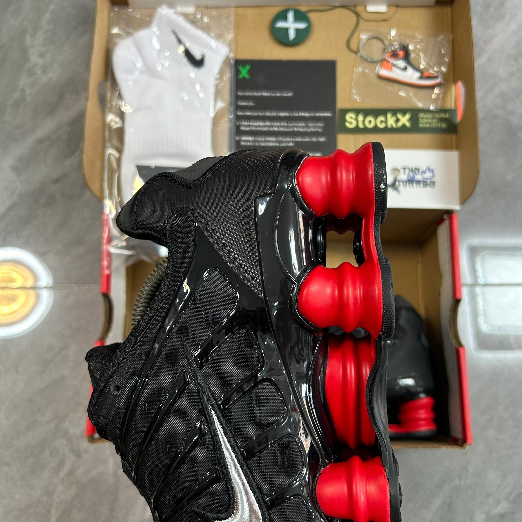 Nike Shox TL Preto/Vermelho