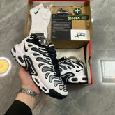 Air Max Plus Drift "Yin Yang"