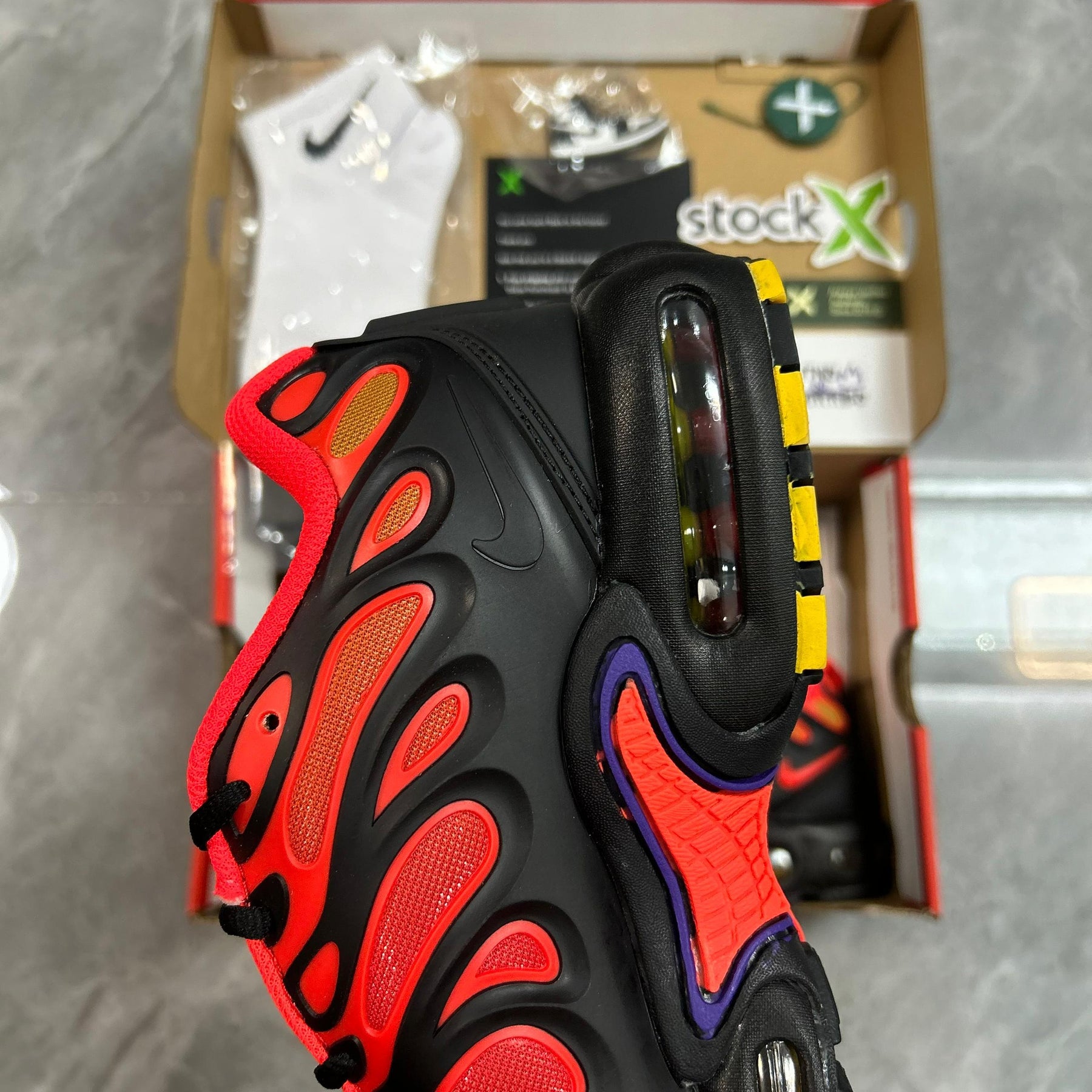 Air Max Plus Drift "All Day"