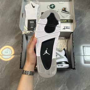 Nike Air Jordan 4 Retro 'Military Black'