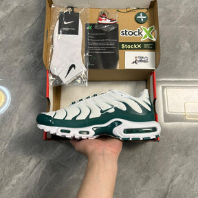 Air Max Plus TN 1 x Lacoste