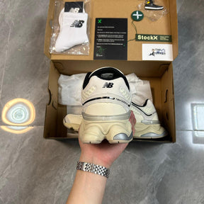 New Balance 9060 Turtledove Black Silver Metallic