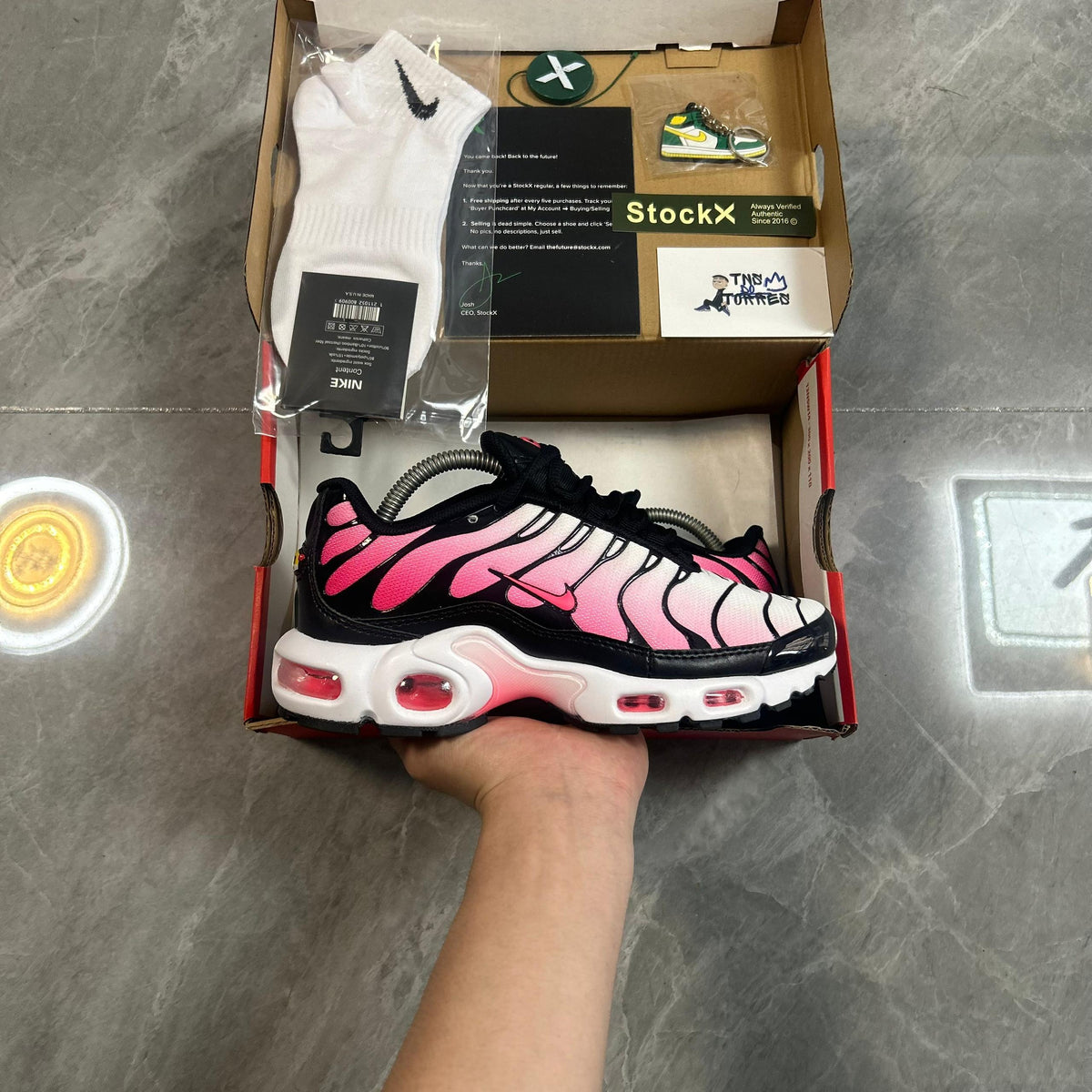 Air Max Plus TN 1 “Hot Punch”