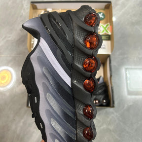 Air Max DN8 "Black Gym"