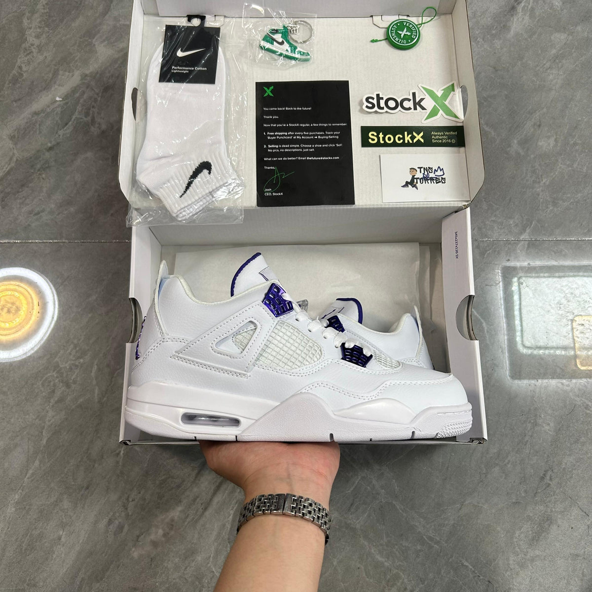 Nike Air Jordan 4 Retro 'Purple Metallic'