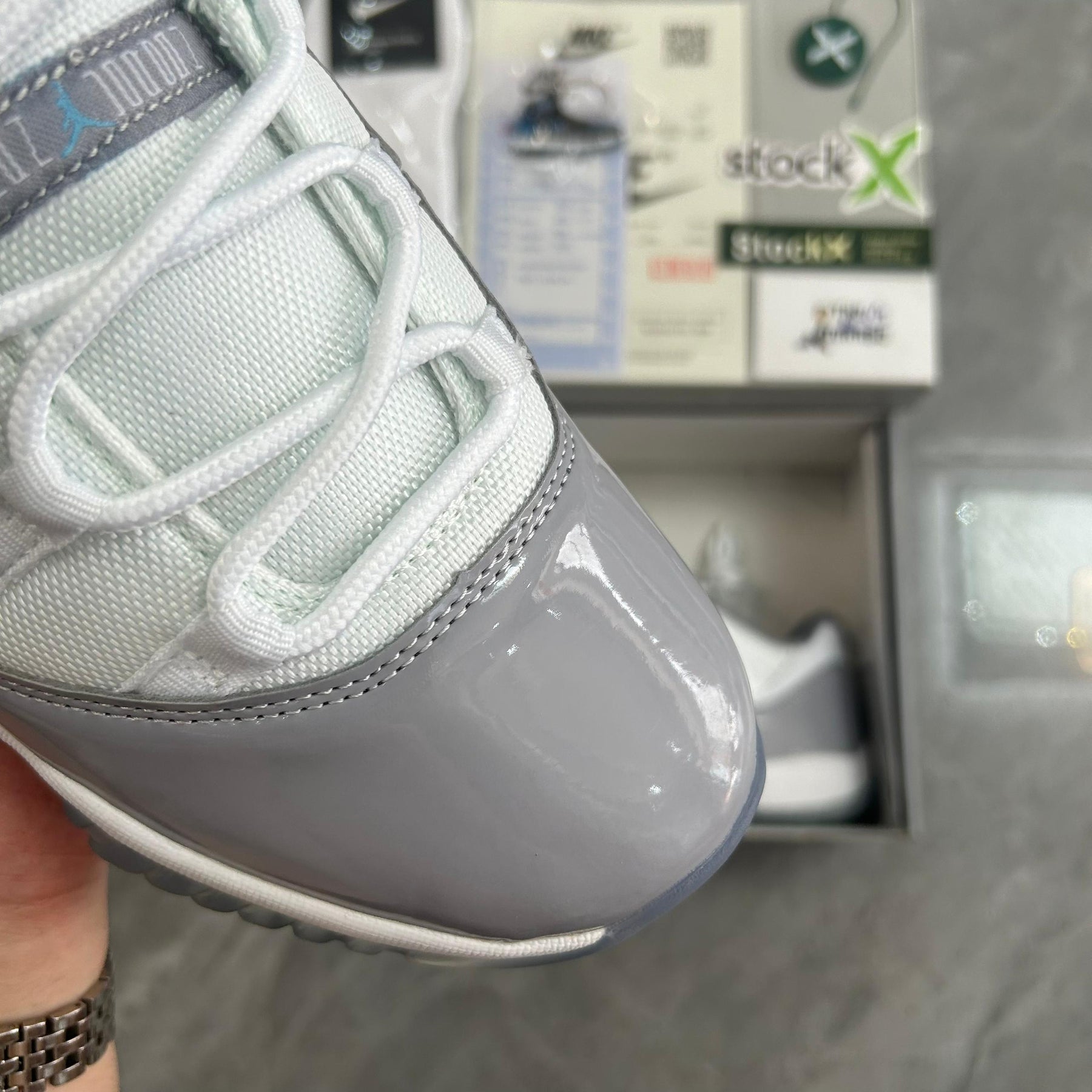 Nike Air Jordan 11 Retro 'Cool Grey' 2021