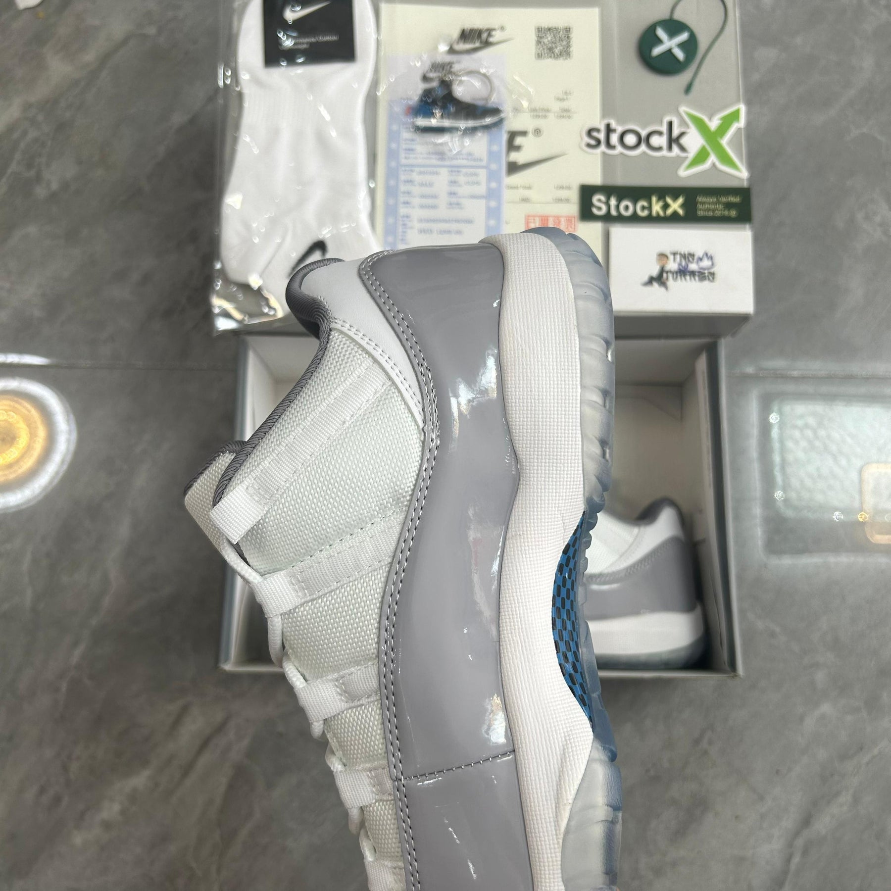Nike Air Jordan 11 Retro 'Cool Grey' 2021