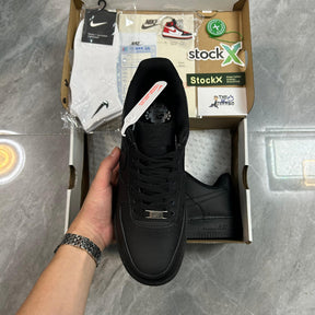 Nike Air Force 1 '07 'Triple Black'