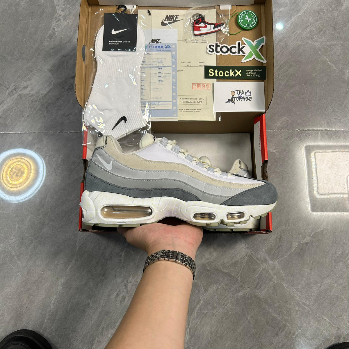 Air Max 95 Bones